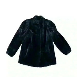 Vintage 70’s/80’s Embroidered Faux Fur Borg Jacket XS/S Boho Indie Luxury Winter